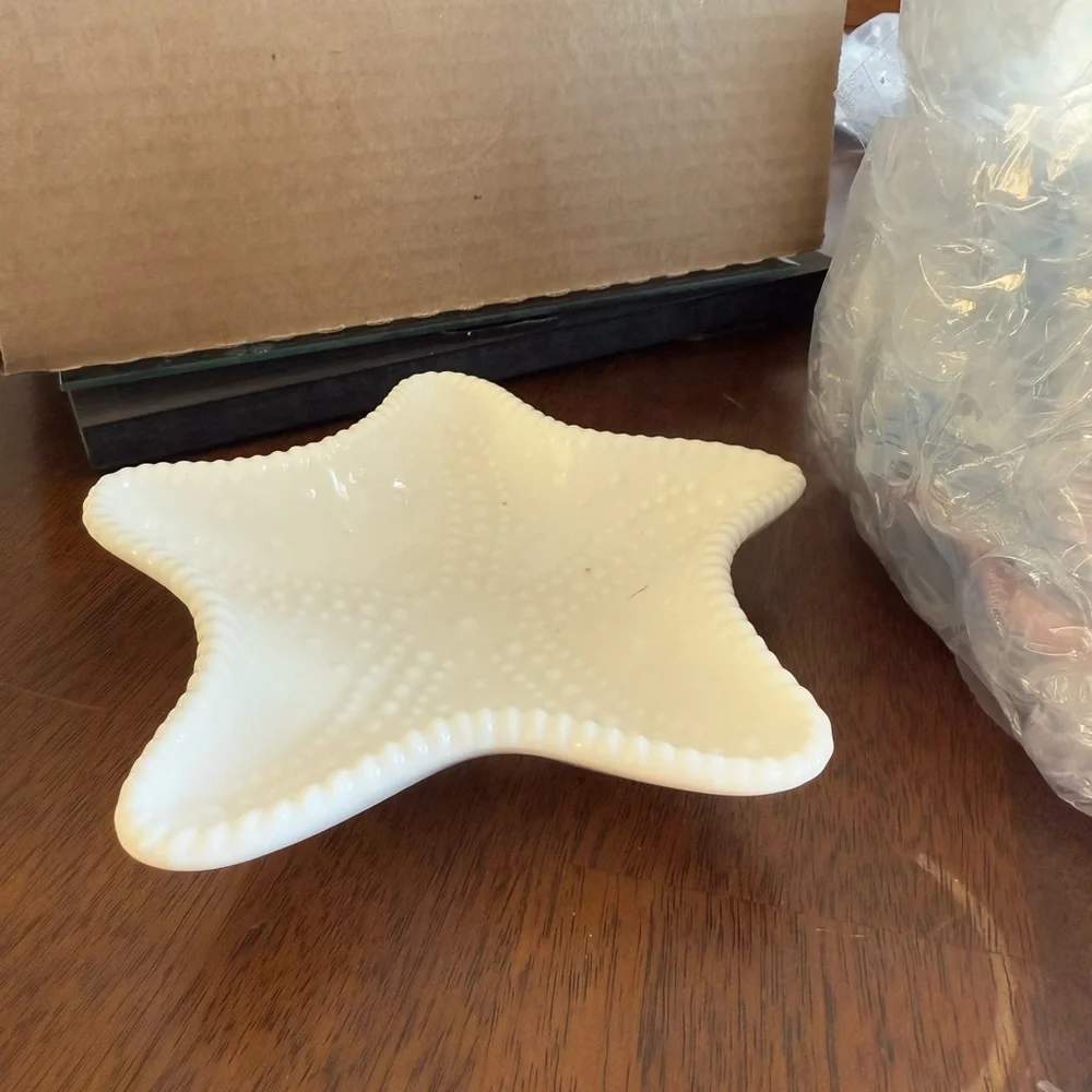 Starfish Jewelry Dish - Cream